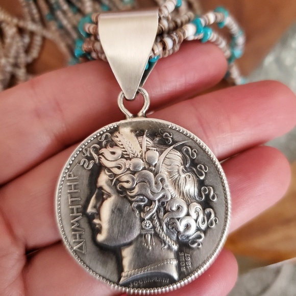 🛑SOLD🛑Beautiful Large Sterling Roman Pendant - Picture 3 of 4